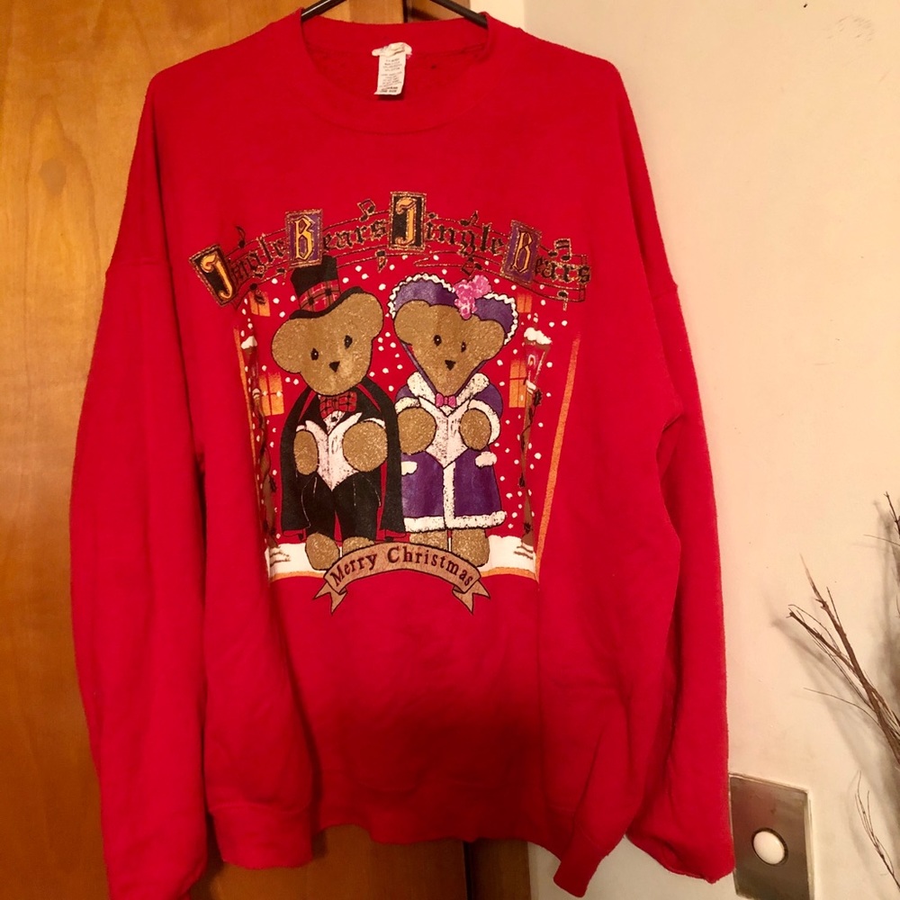 Holiday sweatshirt with sparkles.